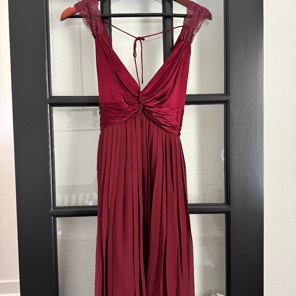 BCBGMaxaria Maroon Dress - Size 6